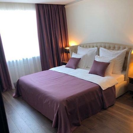 Marbeo 5 Star Luxury Suites - Elkonu Liepāja Kültér fotó