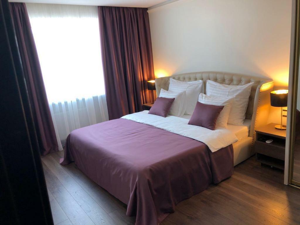 Marbeo 5 Star Luxury Suites - Elkonu Liepāja Kültér fotó