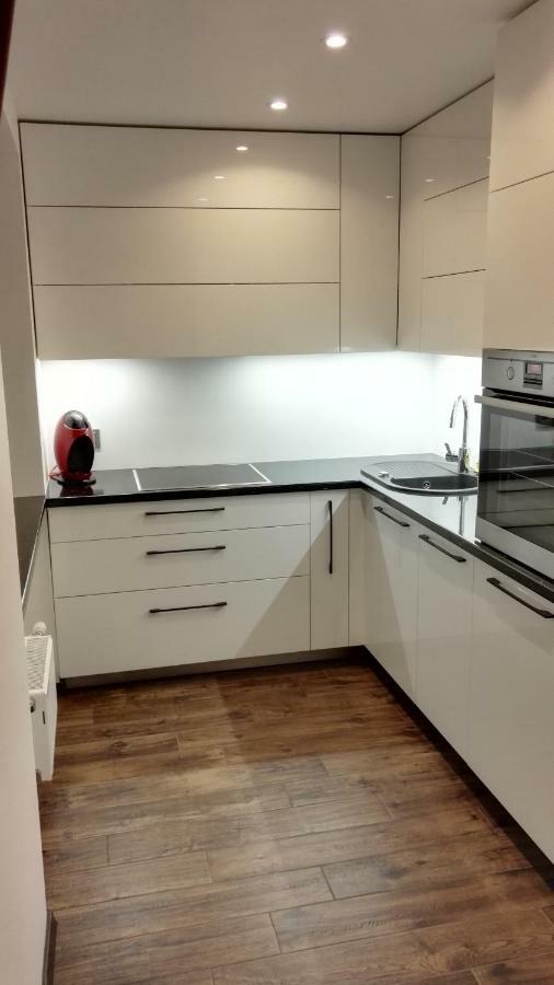 Marbeo 5 Star Luxury Suites - Elkonu Liepāja Kültér fotó